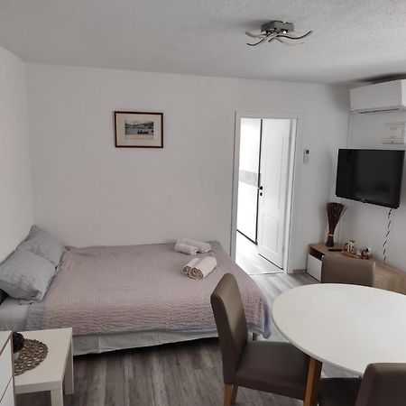 Apartments Boric Cres Exterior foto